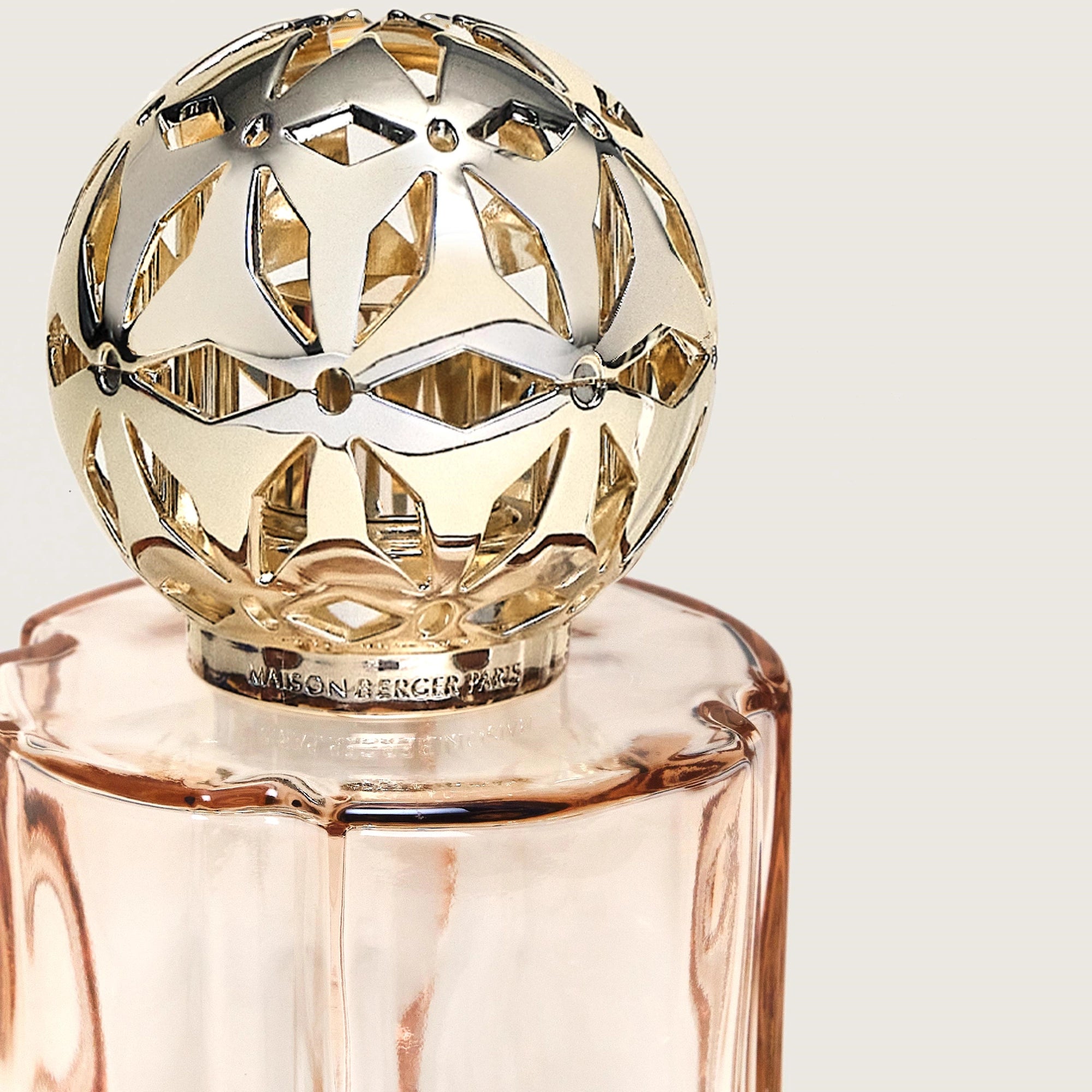 Nude Pomelis Vanilla Magnificence Lamp Berger Gift Set