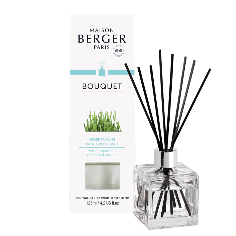 Fresh Green Grass Clear Cube Scented Bouquet