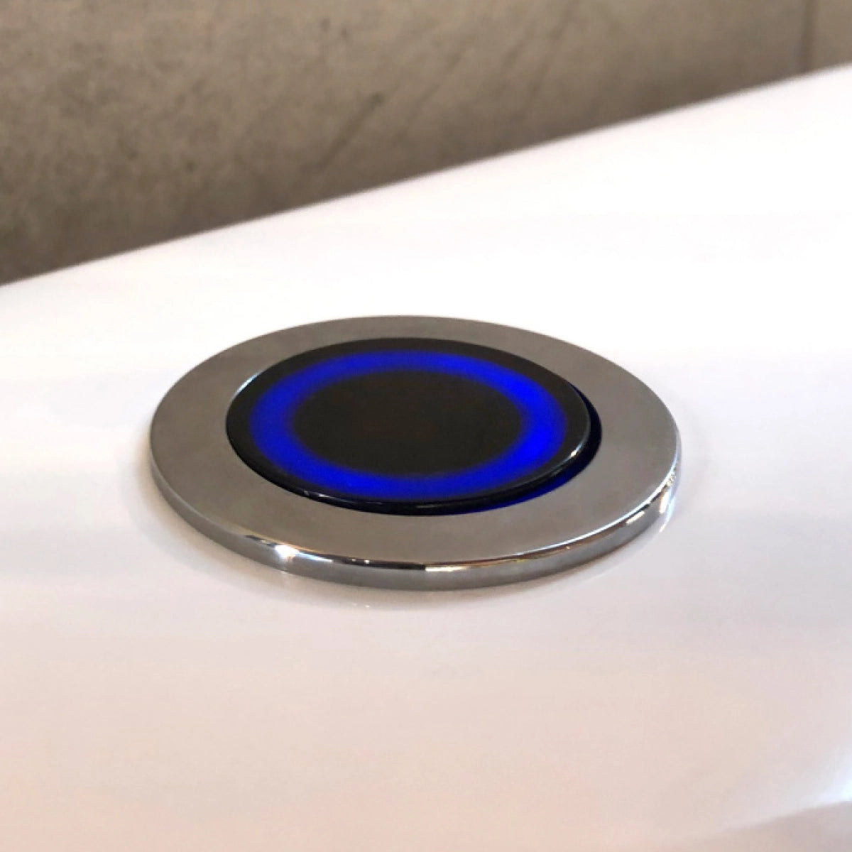 Scudo Contactless Flush Sensor
