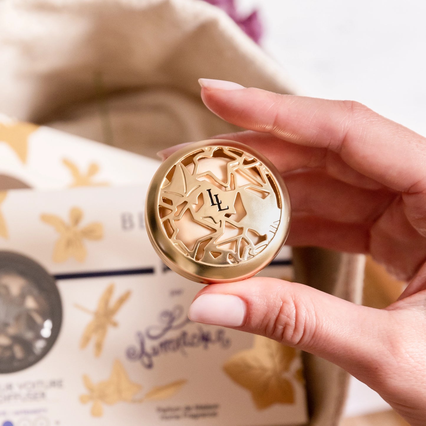 Lolita Lempicka Satin Gold Car Diffuser Gift Set