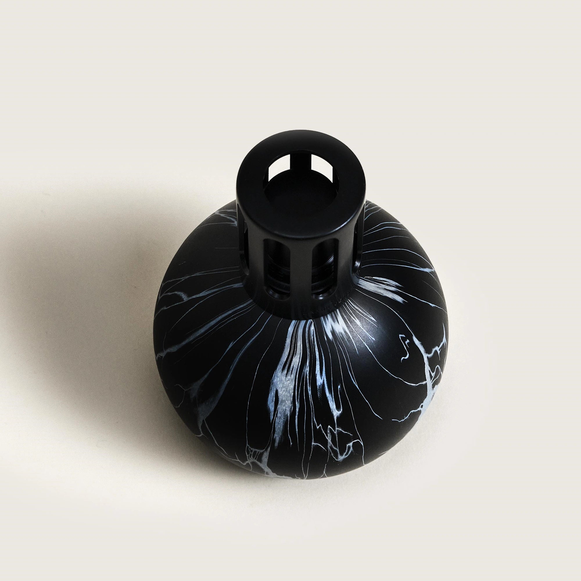 Black Marbled Lamp Berger