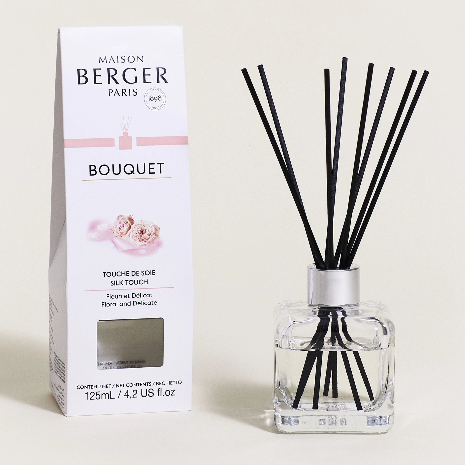Silk Touch Cube Scented Bouquet
