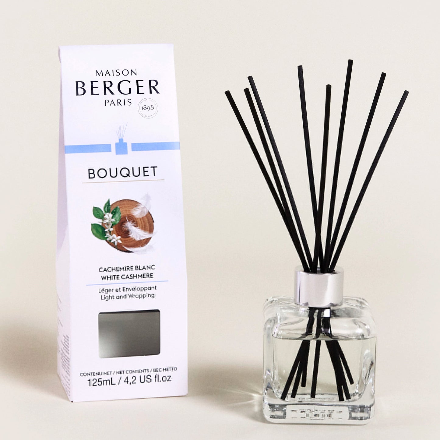 White Cashmere Clear Cube Scented Bouquet