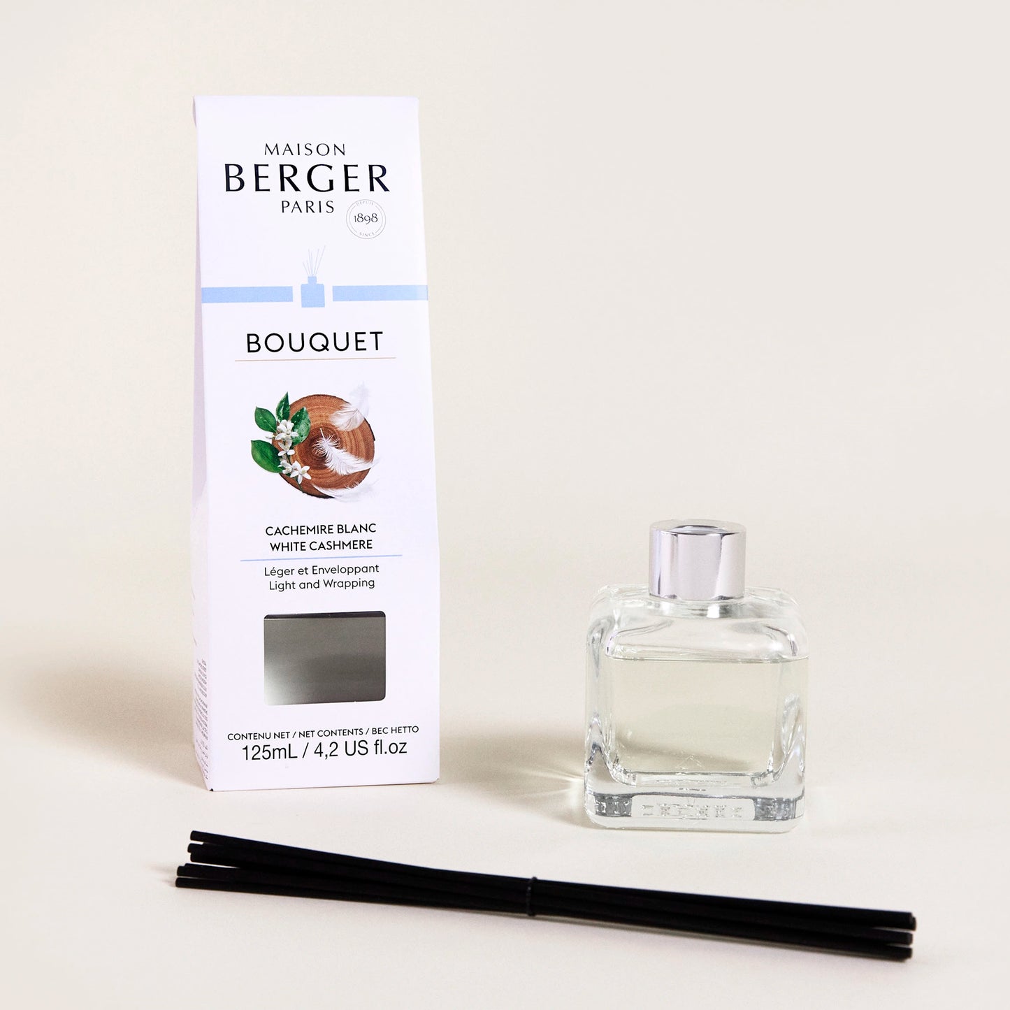 White Cashmere Clear Cube Scented Bouquet