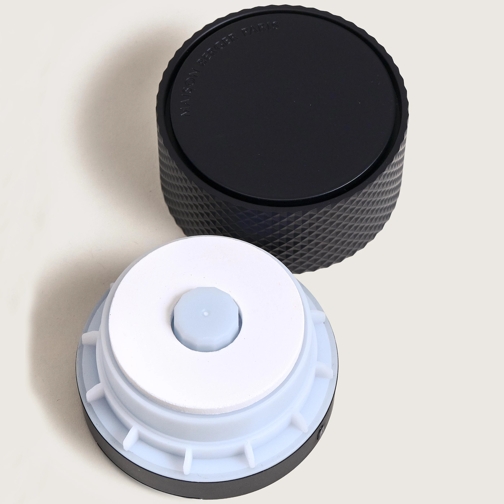 Black Nomad Diffuser