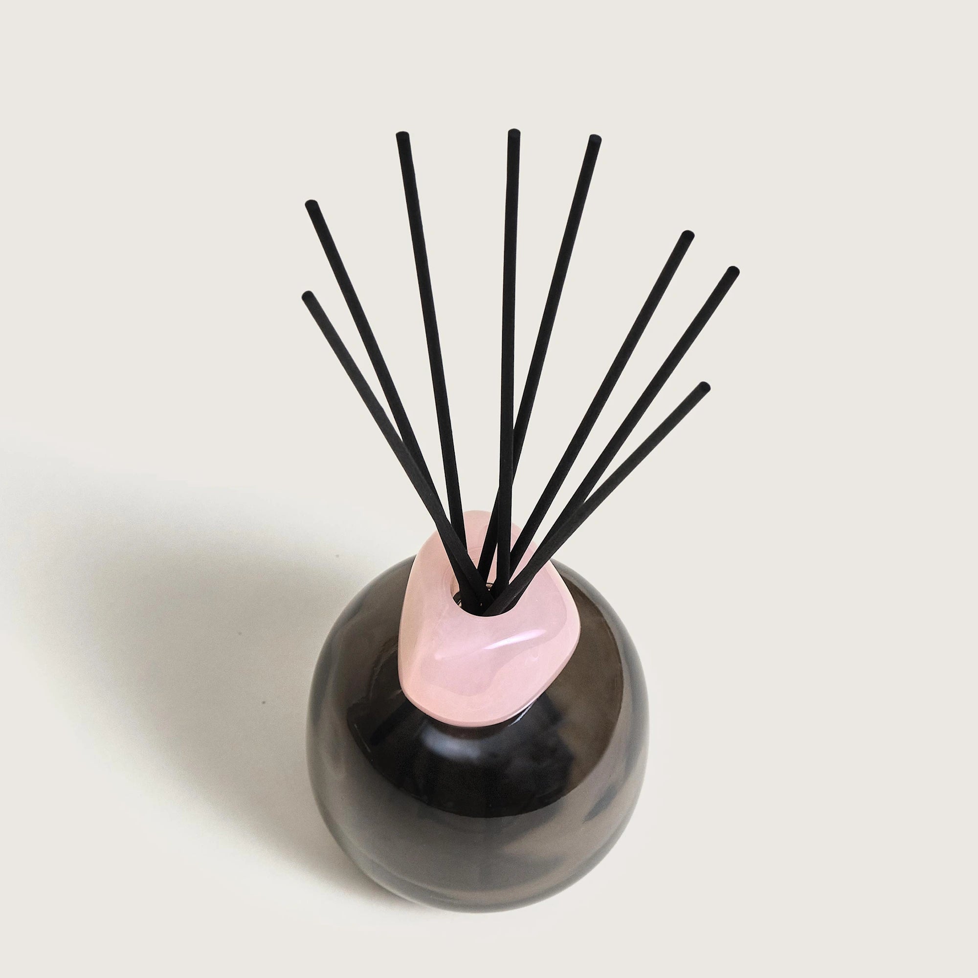 Black Quartz Mineral Scented Bouquet Diffuser Gift Set