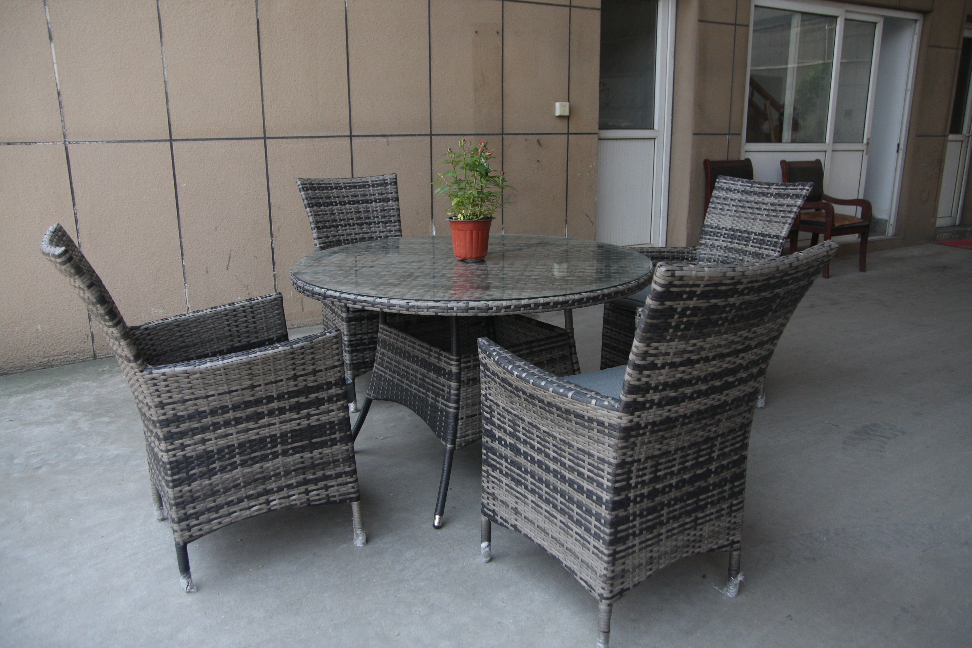 Round Tempered Glass Table With 4 Chairs Furniture Set