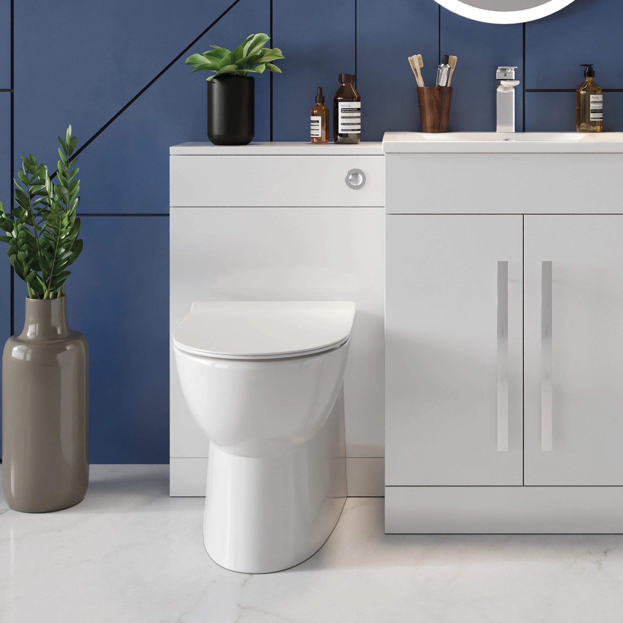 Empire WC Unit