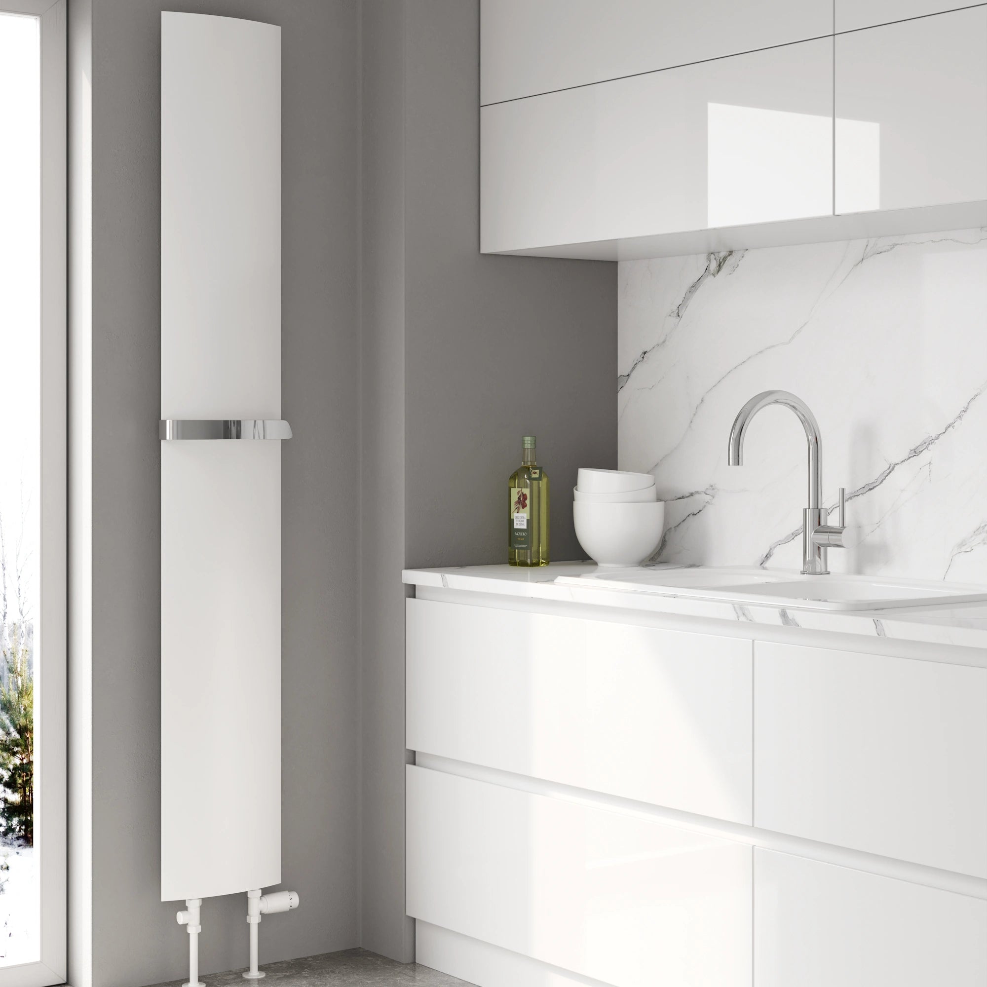 Picola Reina Aluminium Designer Radiator – Bubbles Showers and Bathrooms