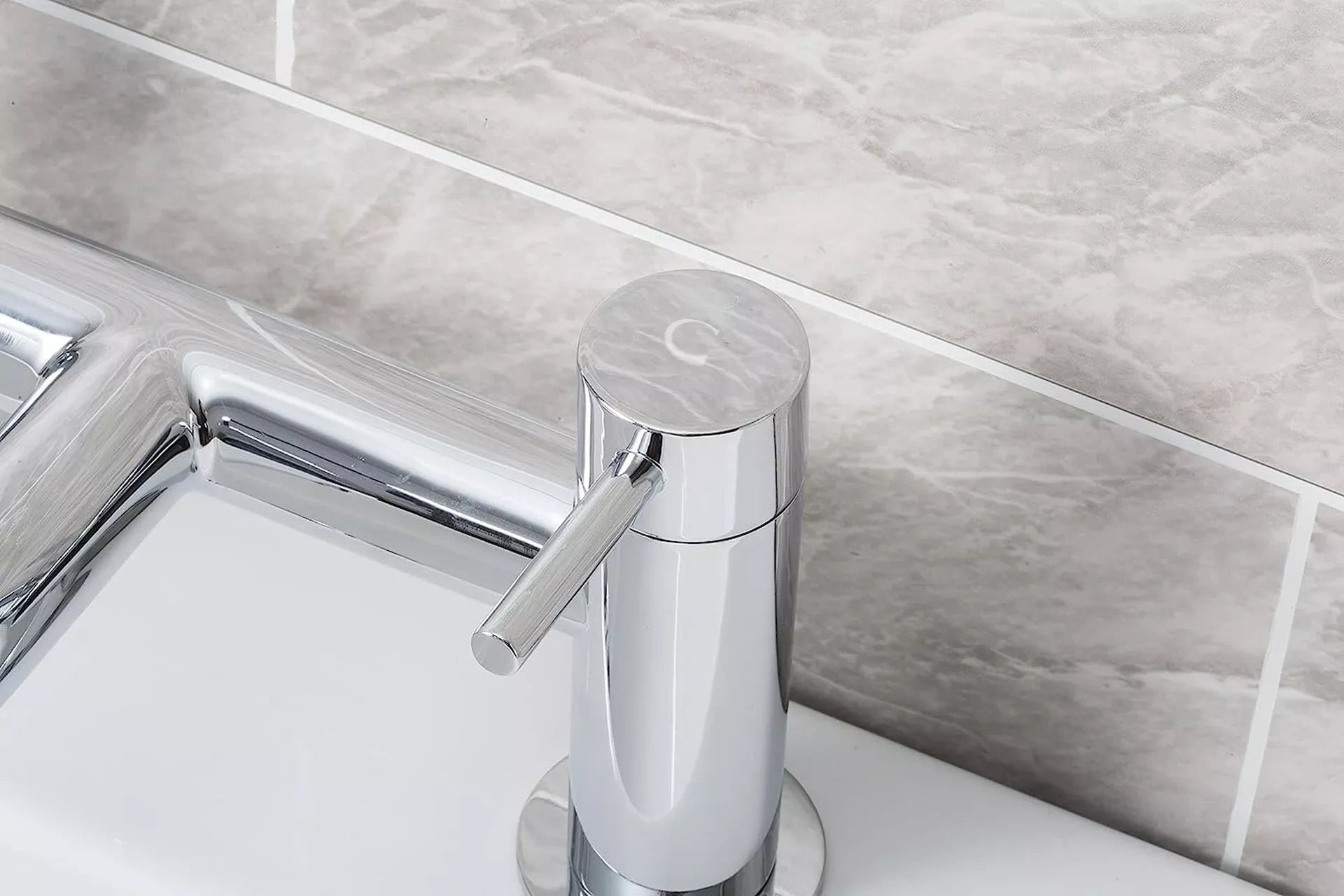 Secta Chrome Bath Shower Mixer Tap