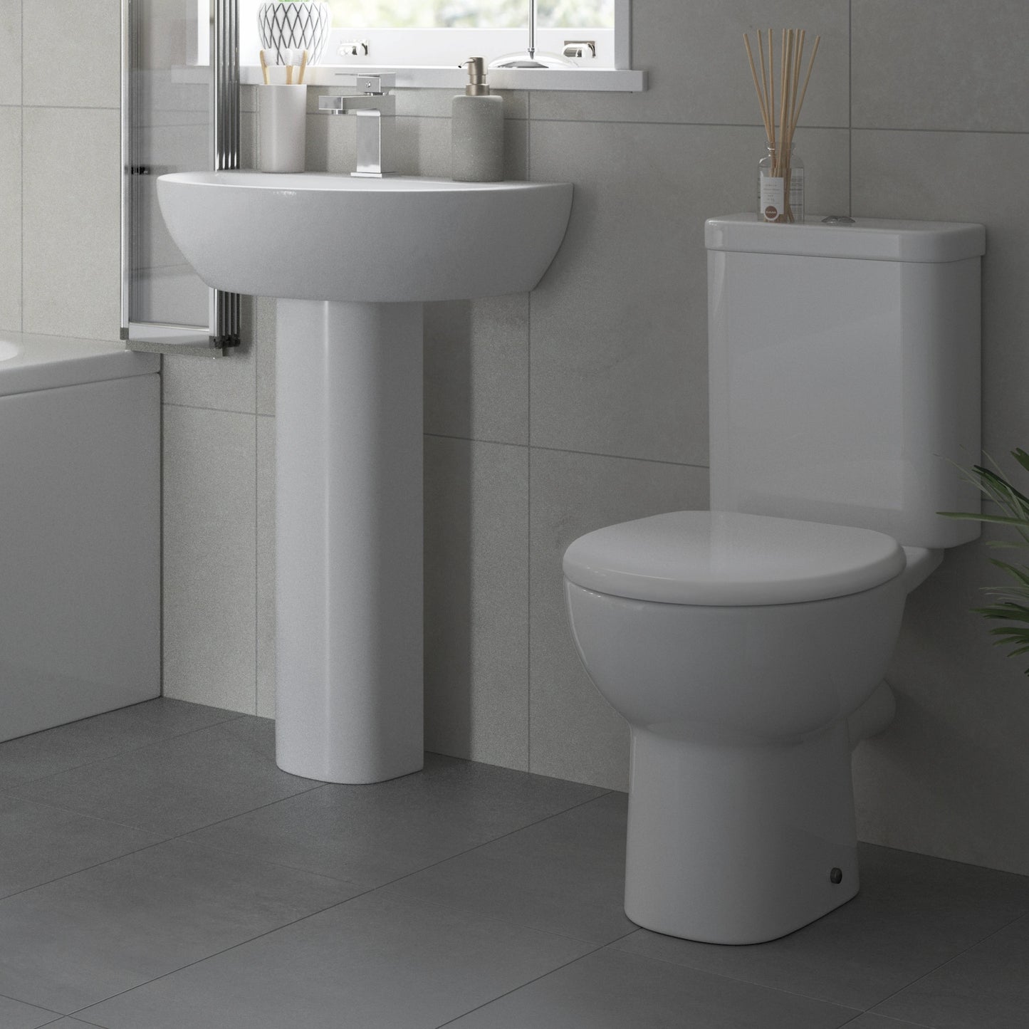 Laurino Rimless Close Coupled Open Back WC & Soft Close Toilet Seat