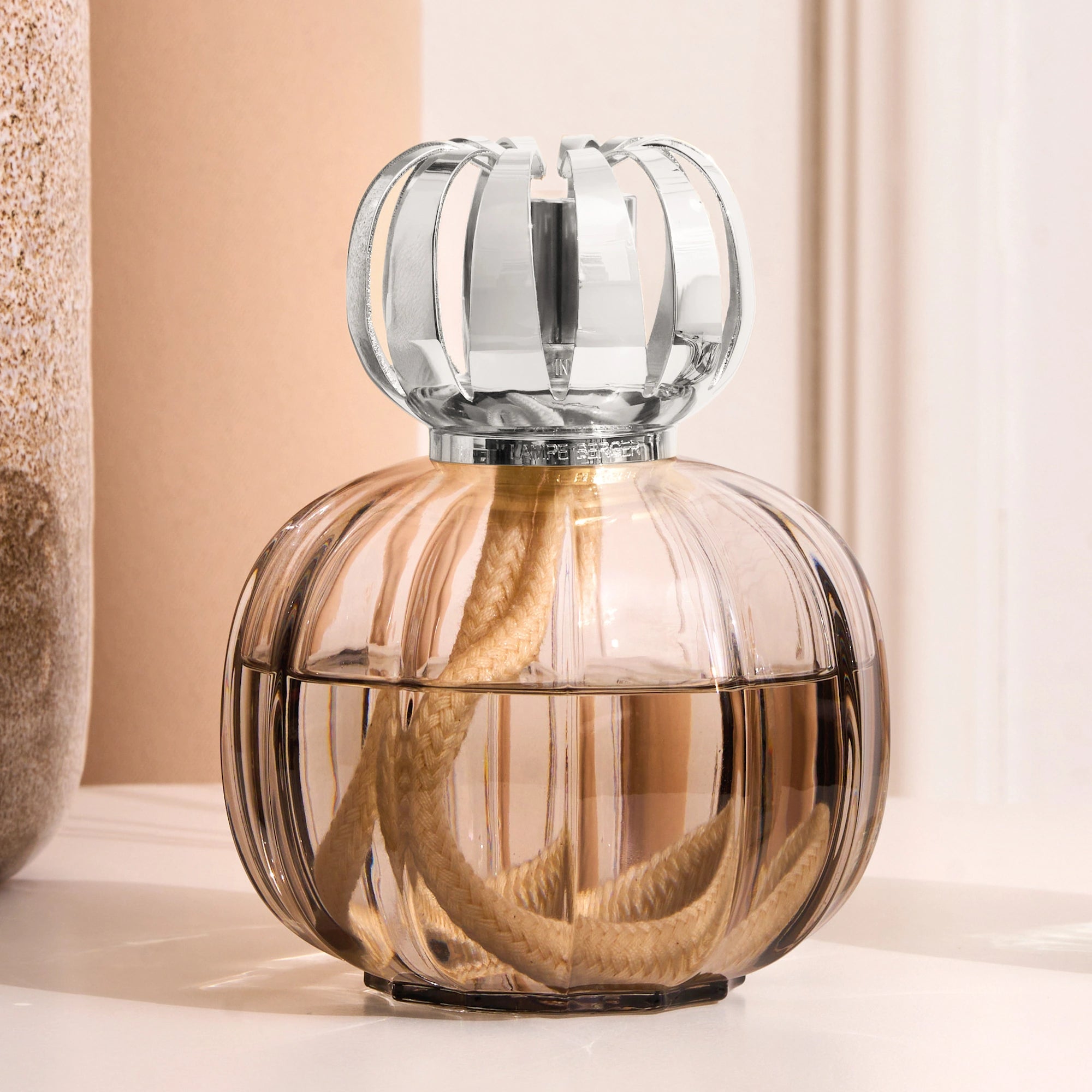 Amber Pink Corali Lamp Berger Gift Set