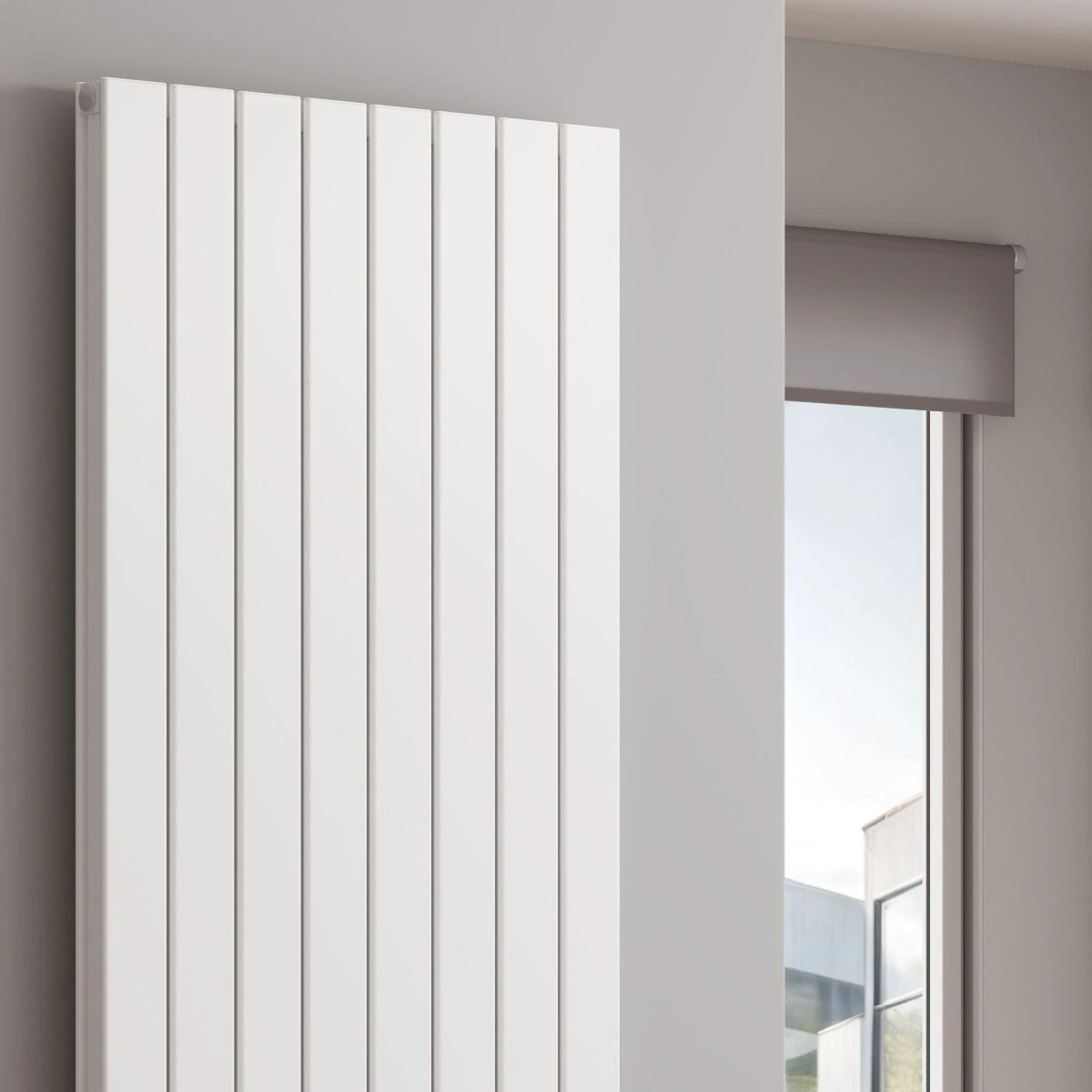 Reina Piatto Vertical Aluminium Designer Radiator